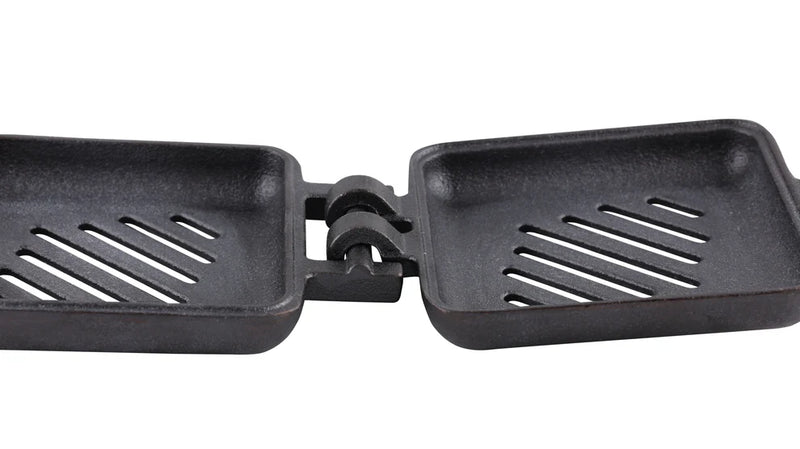 Load image into Gallery viewer, COGHLANS CAST IRON BROILER
