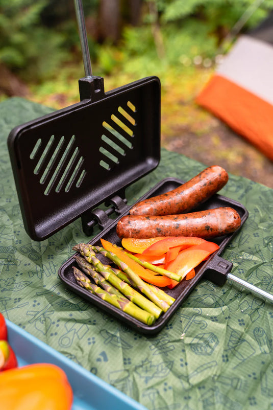 COGHLANS CAST IRON DOUBLE BROILER